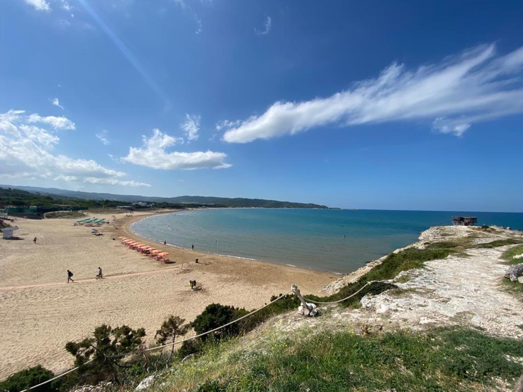 Appartamenti Le Porte Del Gargano Βιέστε Εξωτερικό φωτογραφία